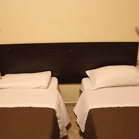 סליה מרינה Hotel 106 מראה חיצוני תמונה