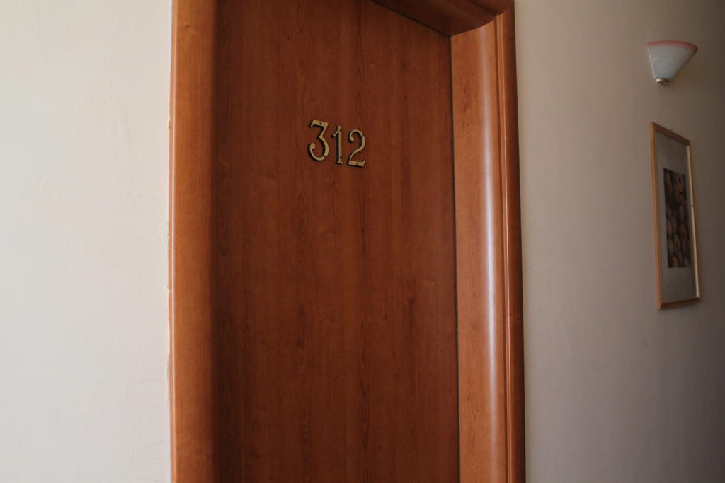 סליה מרינה Hotel 106 מראה חיצוני תמונה