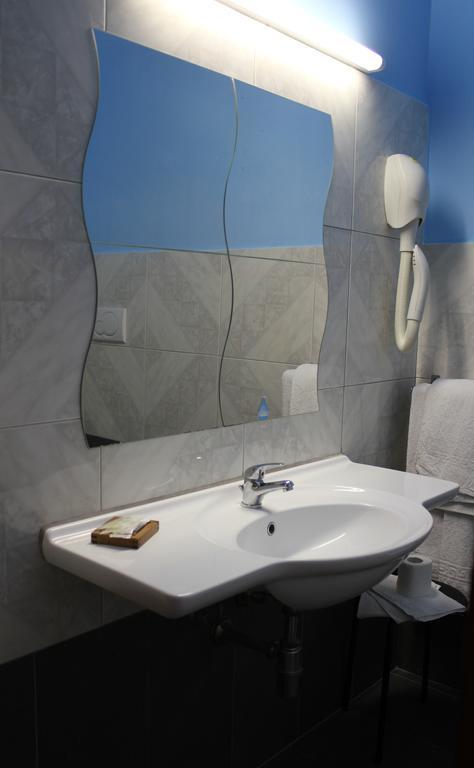 סליה מרינה Hotel 106 מראה חיצוני תמונה