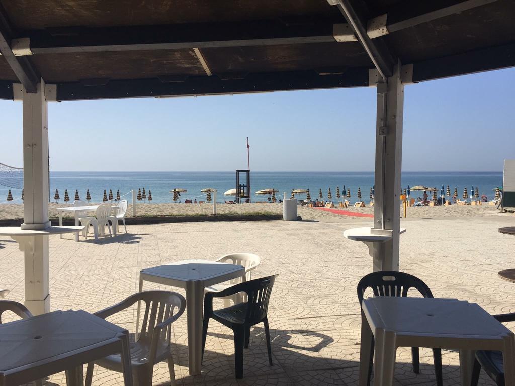 סליה מרינה Hotel 106 מראה חיצוני תמונה